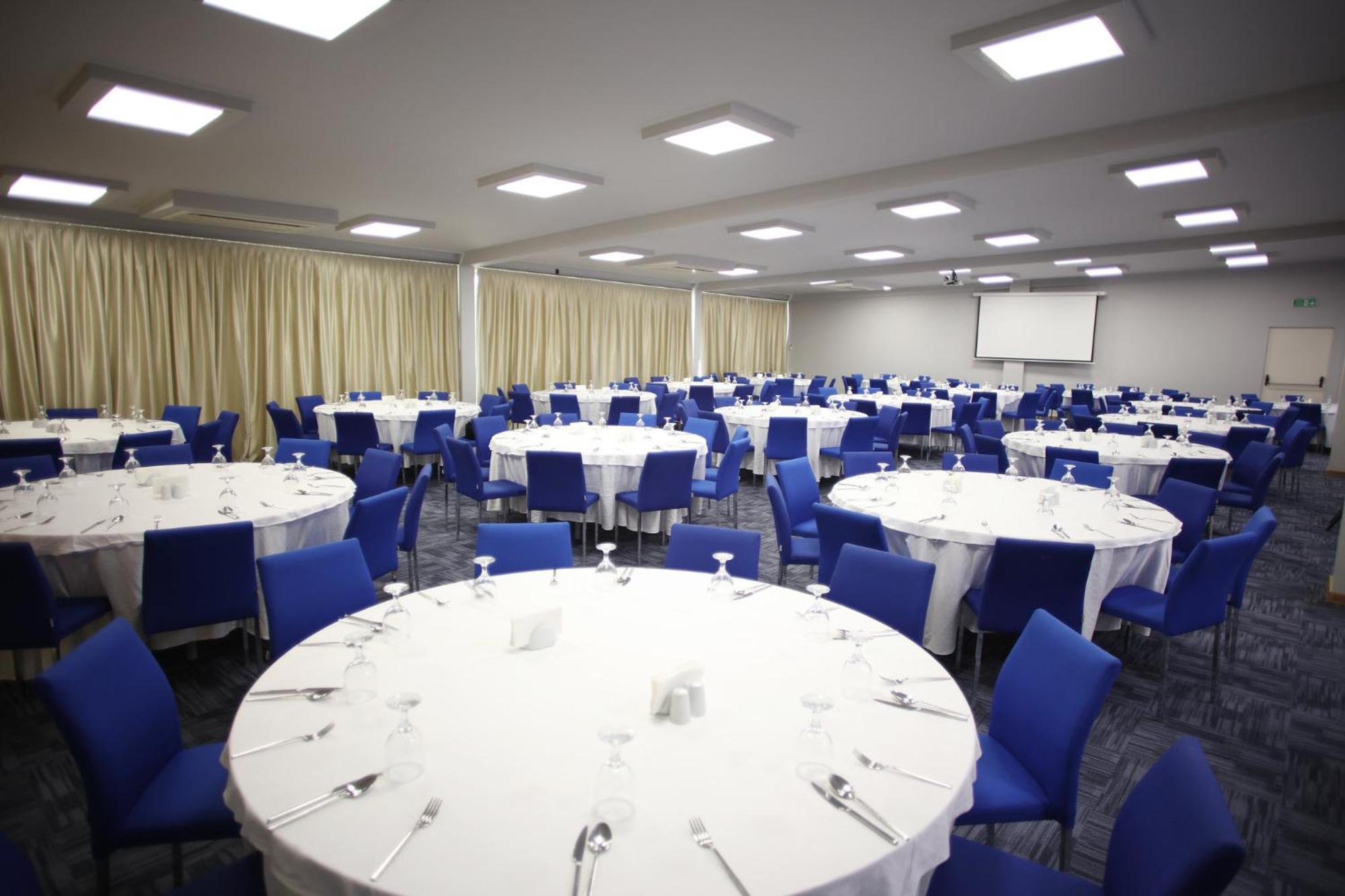 Holiday Inn Express Manisa-West By Ihg Eksteriør bilde