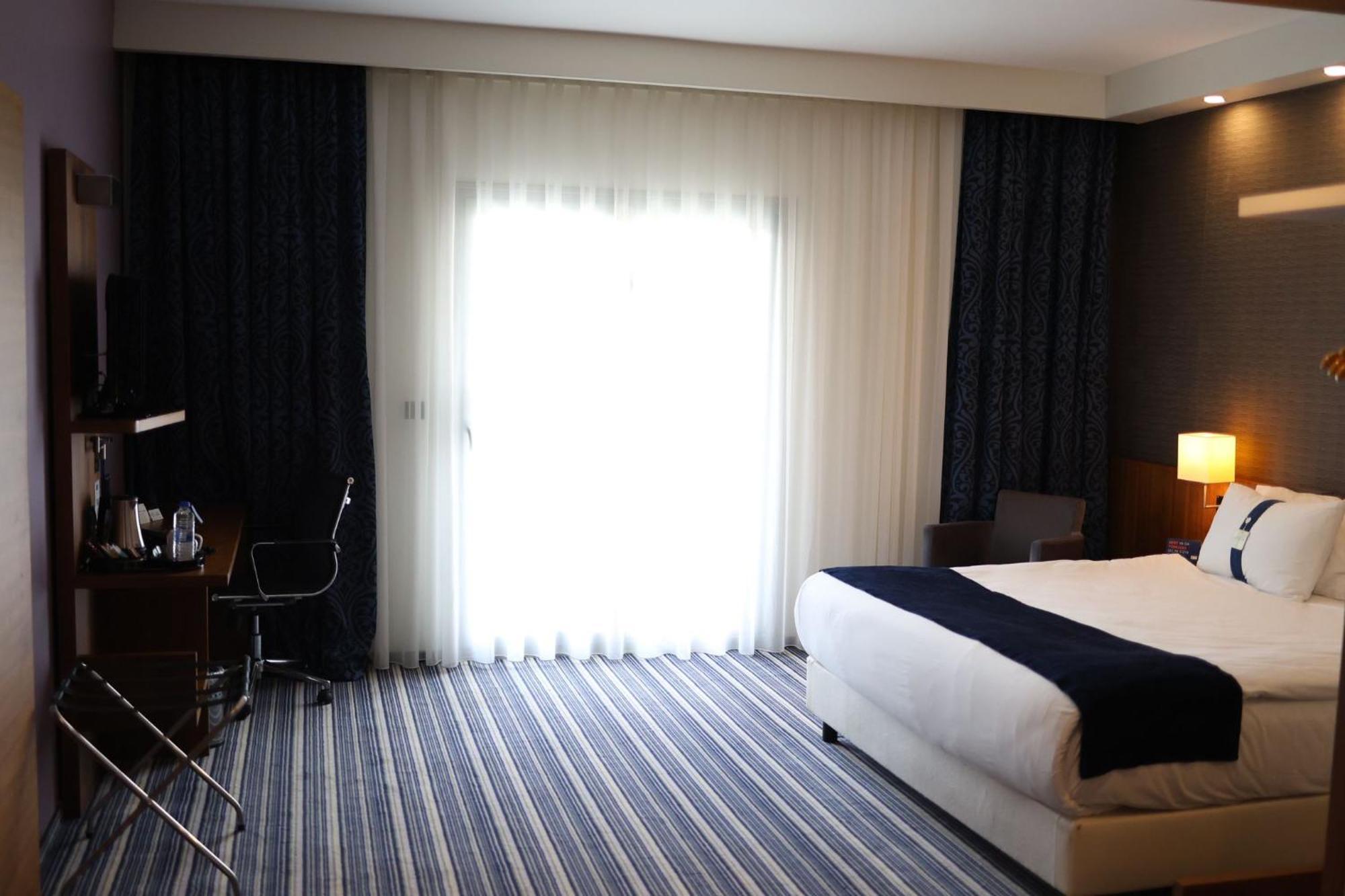 Holiday Inn Express Manisa-West By Ihg Eksteriør bilde