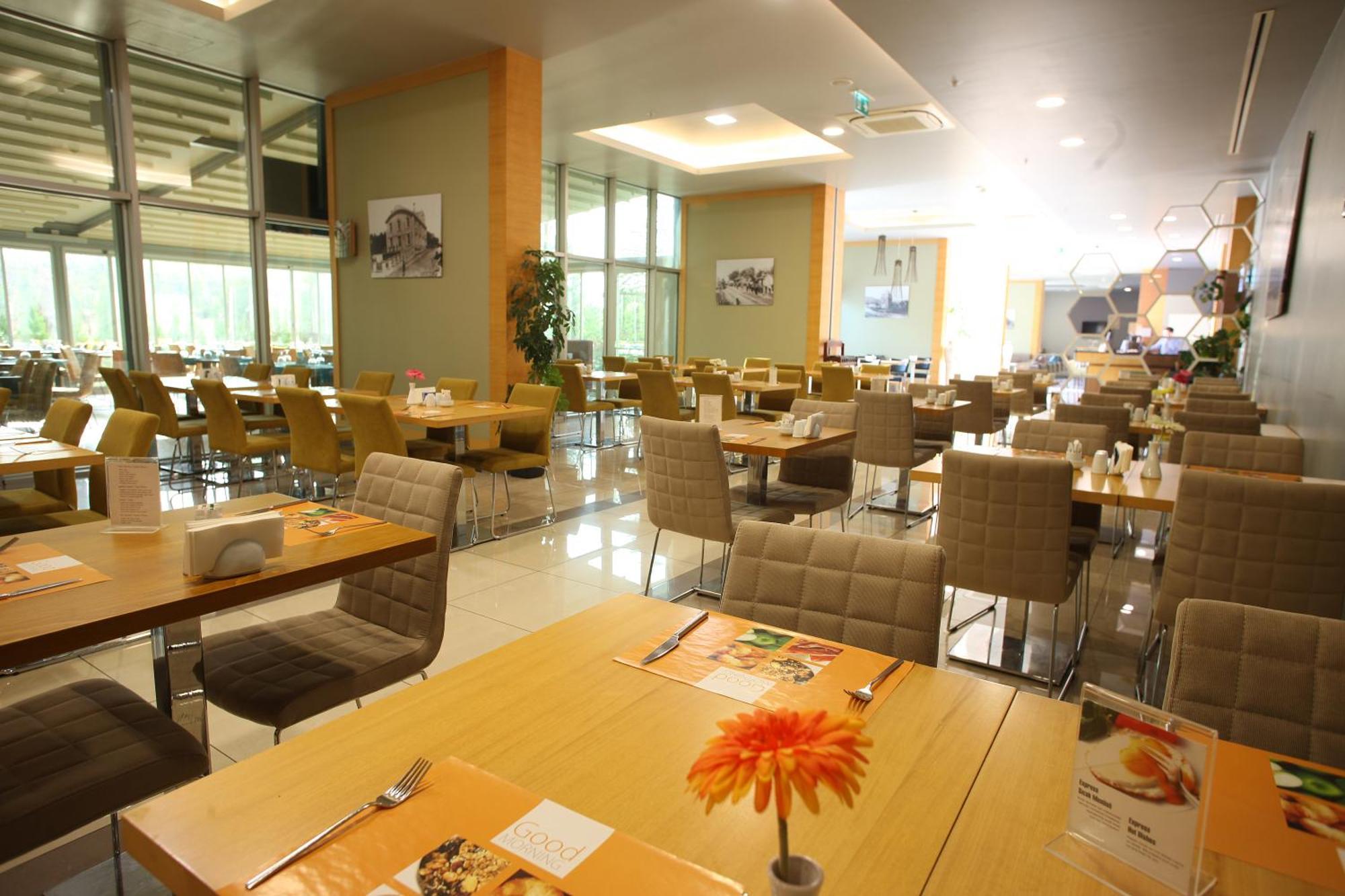 Holiday Inn Express Manisa-West By Ihg Eksteriør bilde