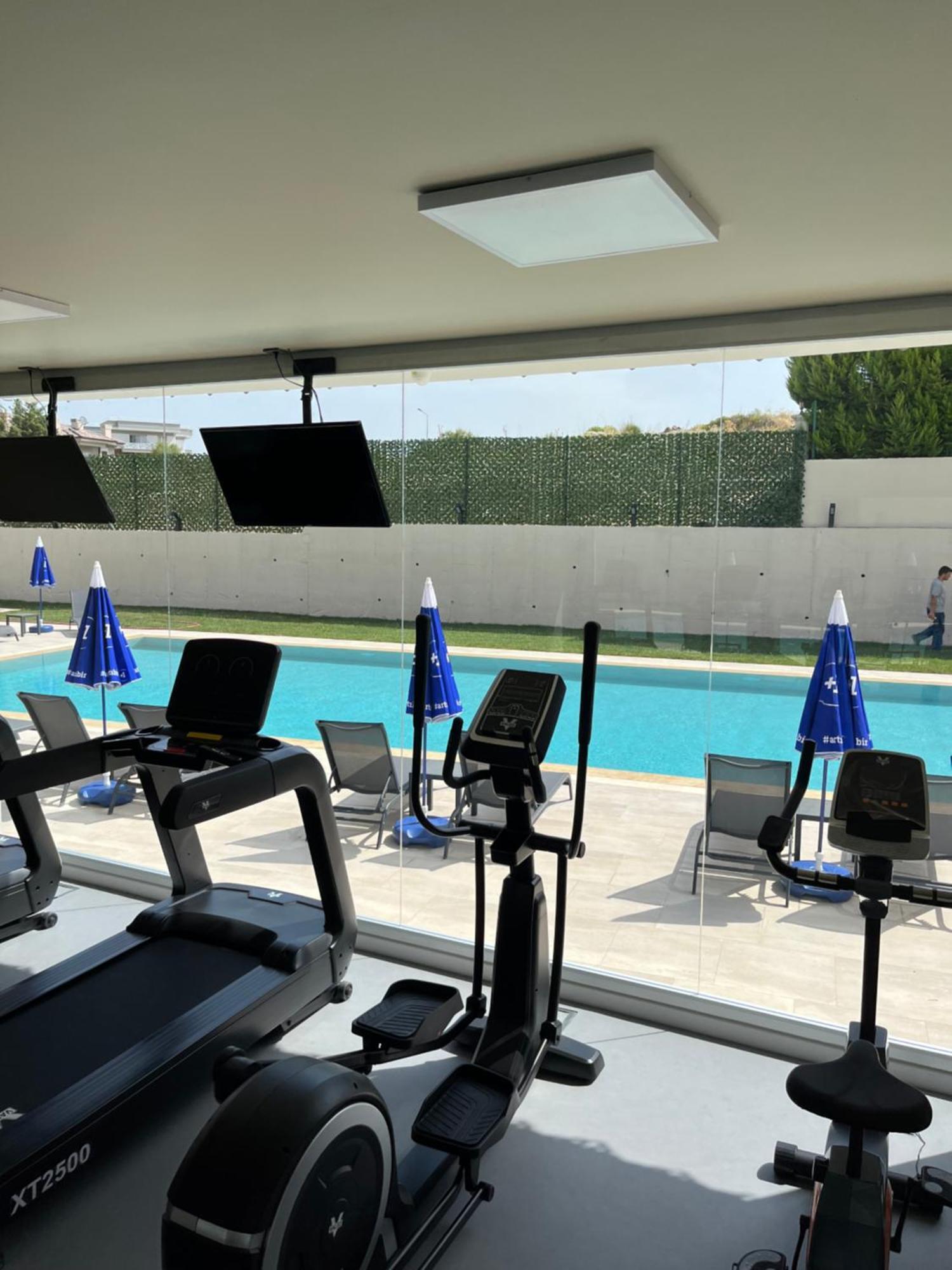 Holiday Inn Express Manisa-West By Ihg Eksteriør bilde