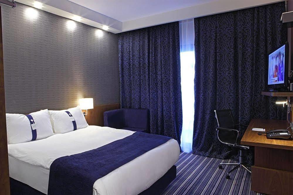 Holiday Inn Express Manisa-West By Ihg Eksteriør bilde